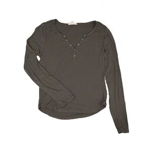 Women's olive green Long Sleeve Top